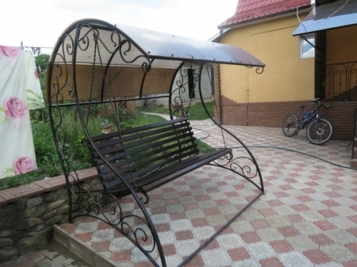 Садовые качели, качели для сада, качели зонты садовые, защитные тенты